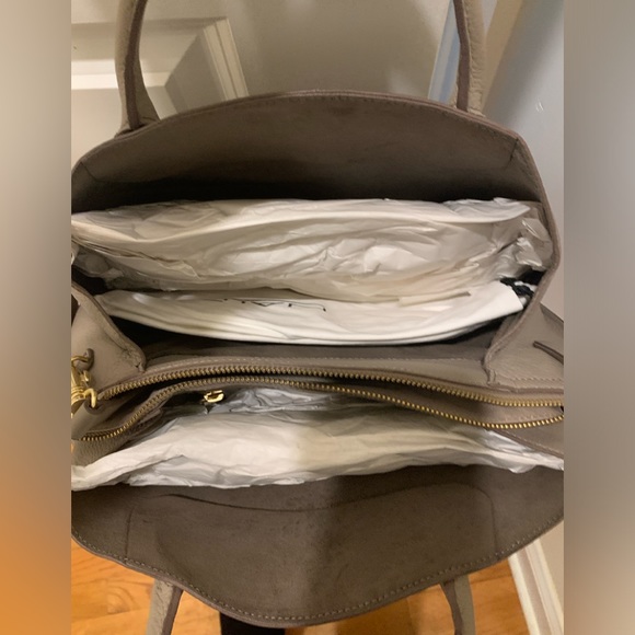 NWT IACUCCI Made in Italy Pebbled Leather Handbag - Picture 3 of 9